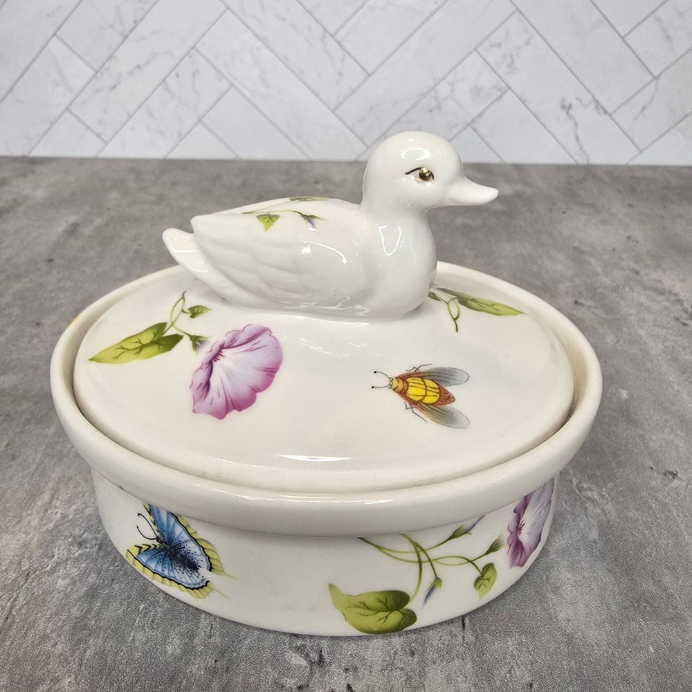 Vintage Ceramic Duck Trinket Box Butterfly Ladybug Floral Garden Porcelain Dish - Picture 4 of 10